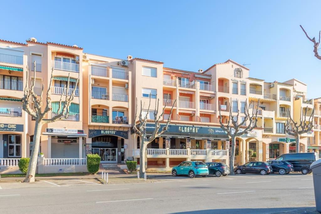 A 5 min del MAR caminando, Varias PISCINAS, WIFi KARIM Empuriabrava Exterior foto